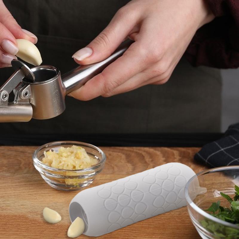Tubo pelador de ajo de silicon - Kitchen Gadgets Youtube reseña y precio