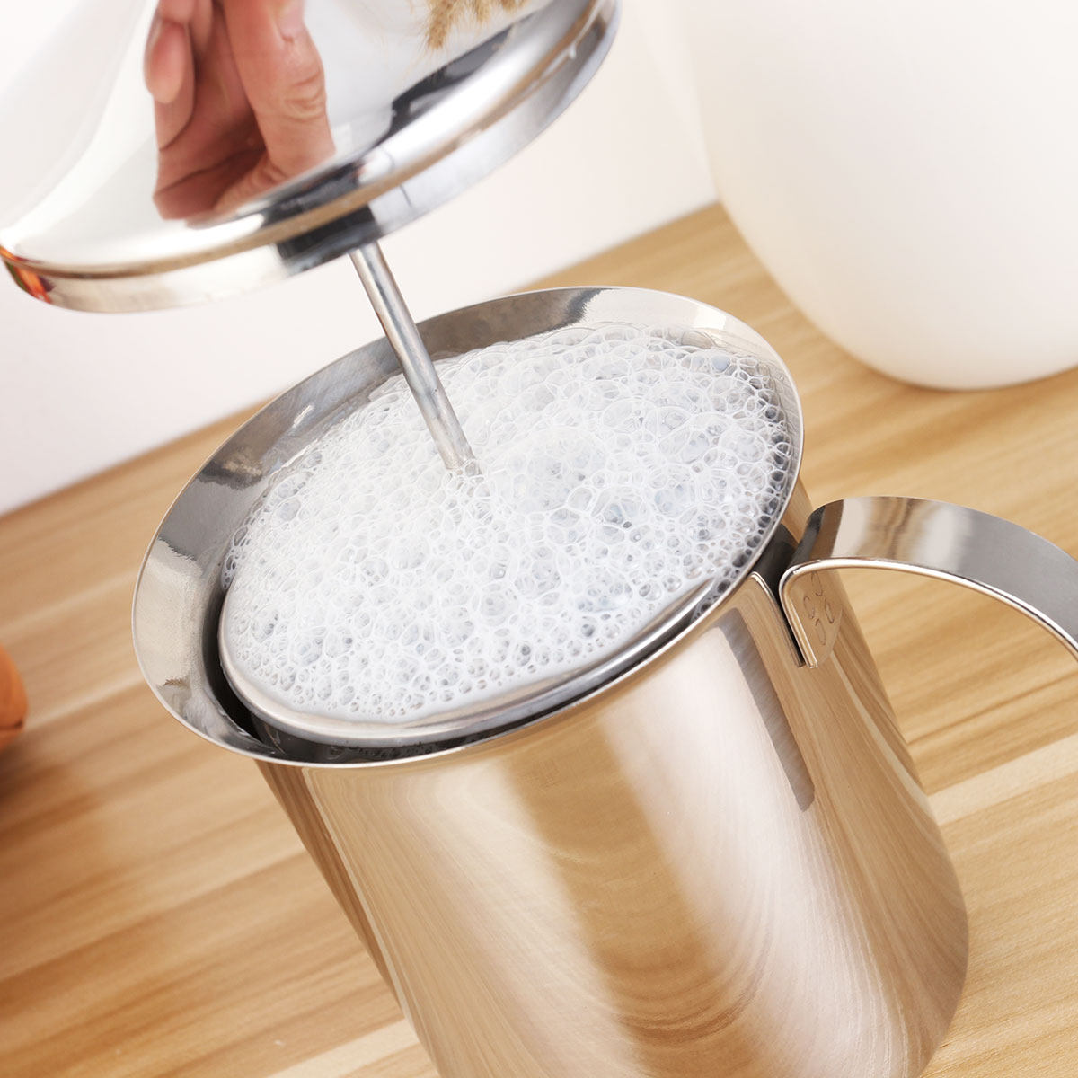 Espumador de leche de acero in - Milk Frother reseña y precio
